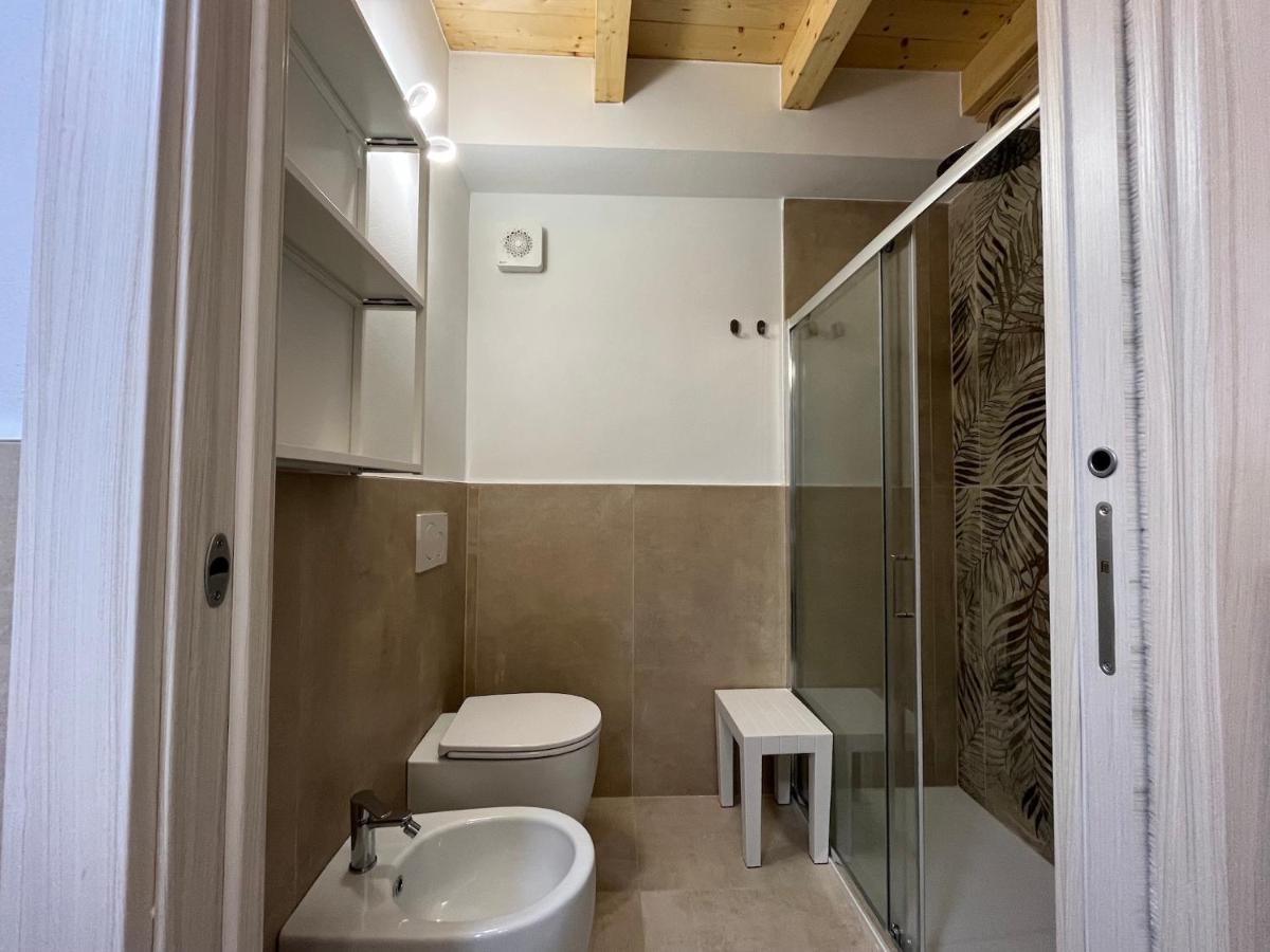 Anfite Apartments Santa Maria Desenzano del Garda Bagian luar foto