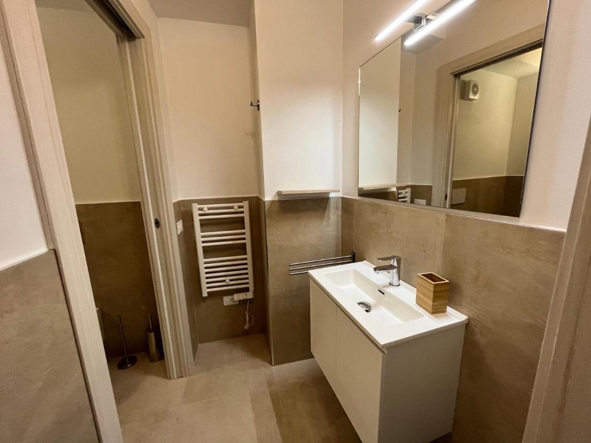 Anfite Apartments Santa Maria Desenzano del Garda Bagian luar foto